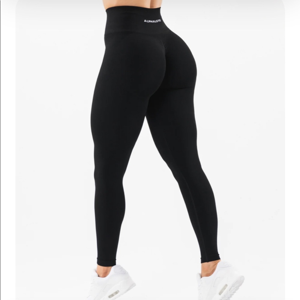 Alphalete Amplify Leggings size M black